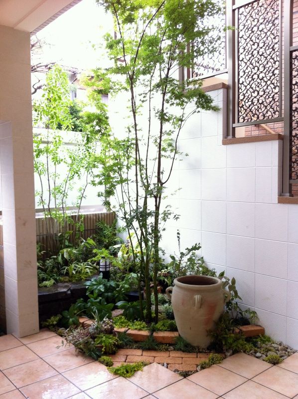 ベランダガーデン マンションエントランス庭 こだわりの庭づくりをプロデュース 庭園空間ラボ
